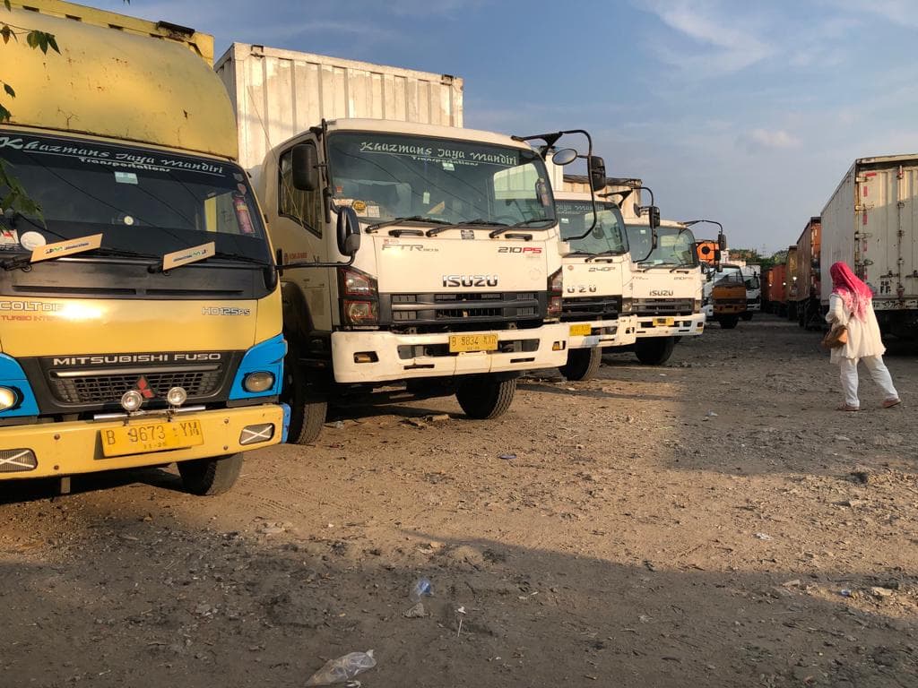 Layanan Logistik